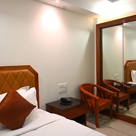 Harley Residency Hotel Kannur Exterior photo